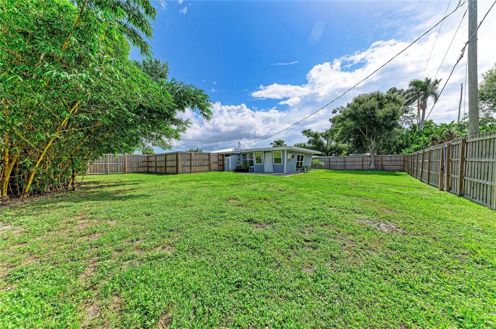 GOLDEN ACRES - Residential