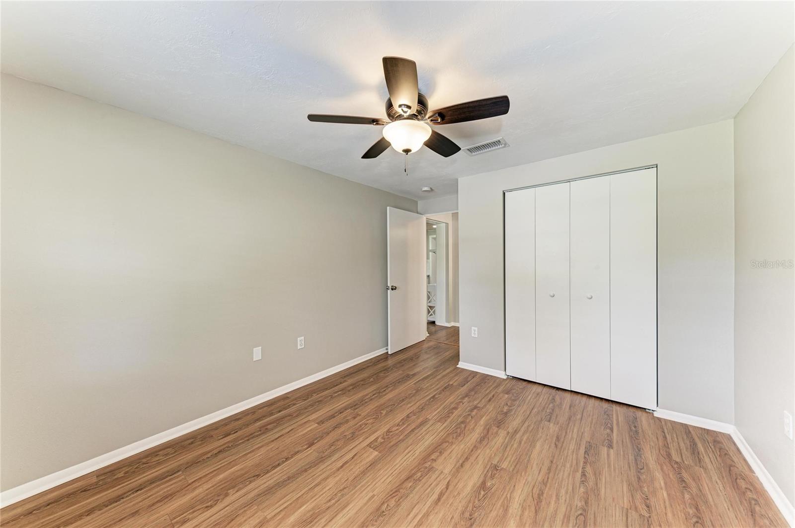 GOLDEN ACRES - Residential