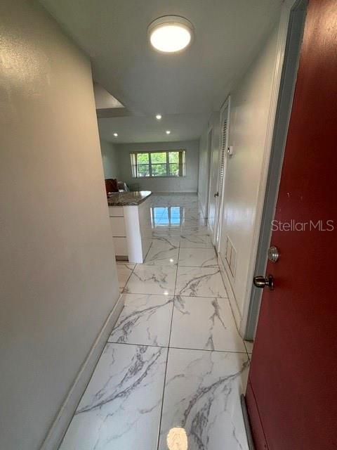 FOURTH HORIZONS CONDO - Residential
