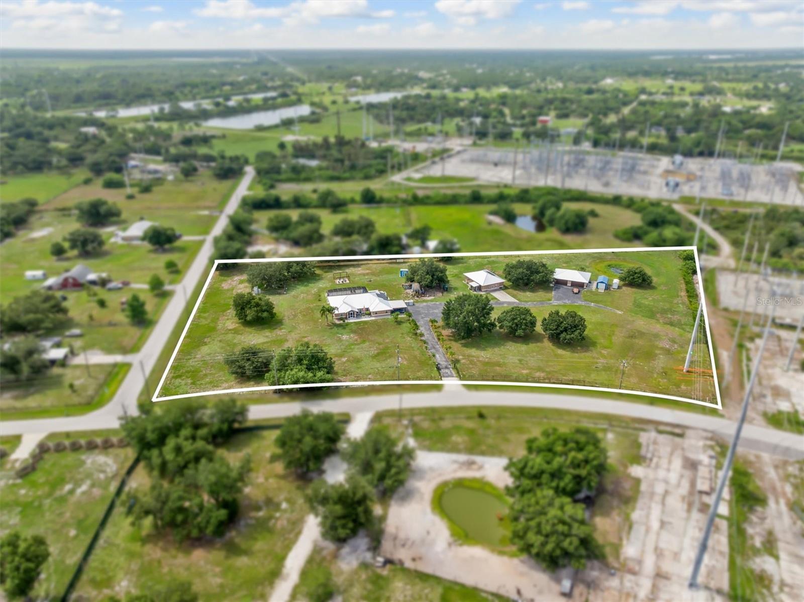 TOWN ESTATES - Residential