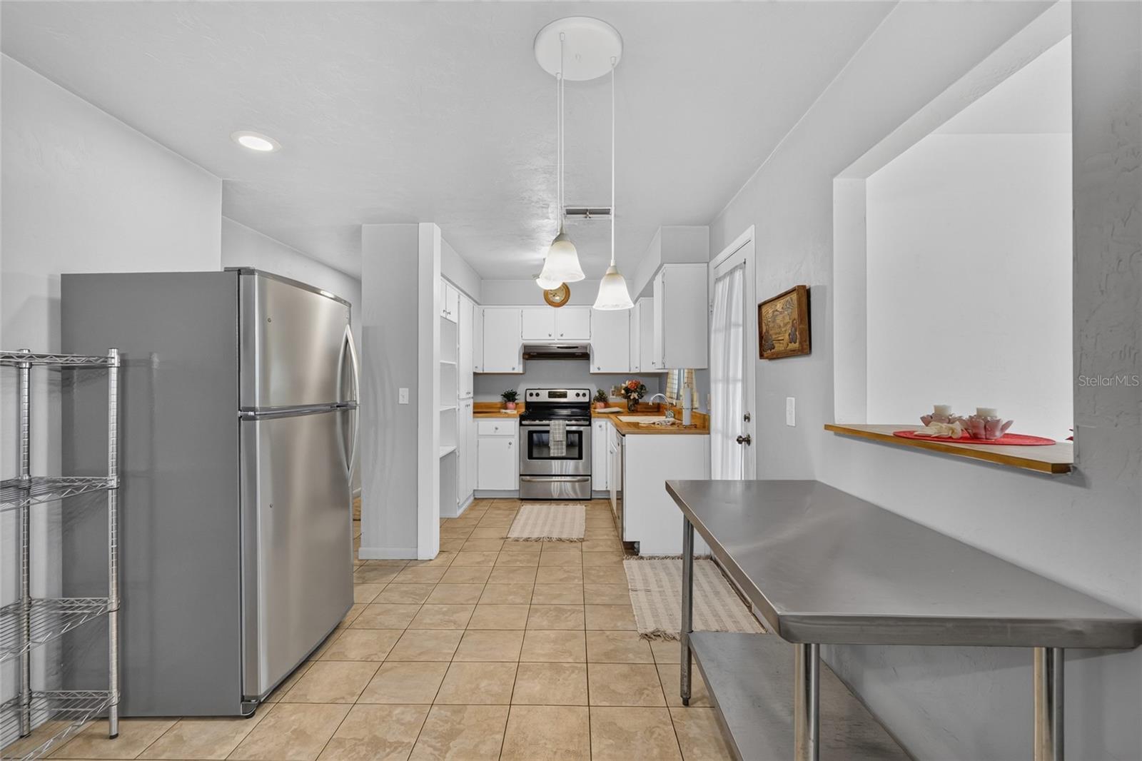 BEVERLY HILLS UNIT 08 PH 02 - Residential