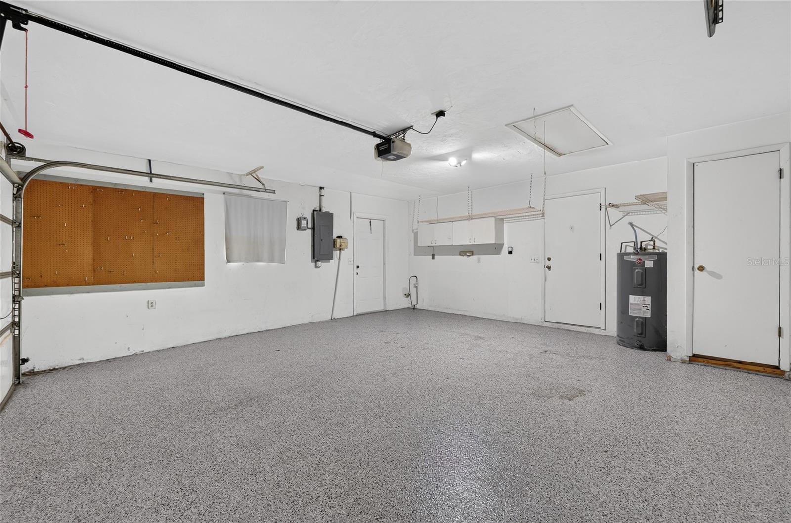 BEVERLY HILLS UNIT 08 PH 02 - Residential