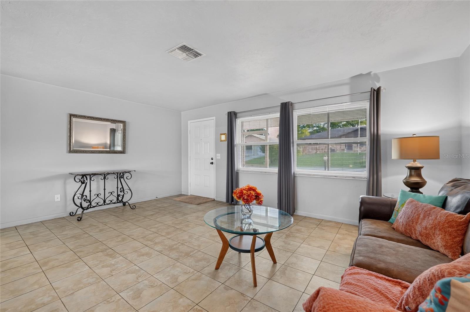 BEVERLY HILLS UNIT 08 PH 02 - Residential
