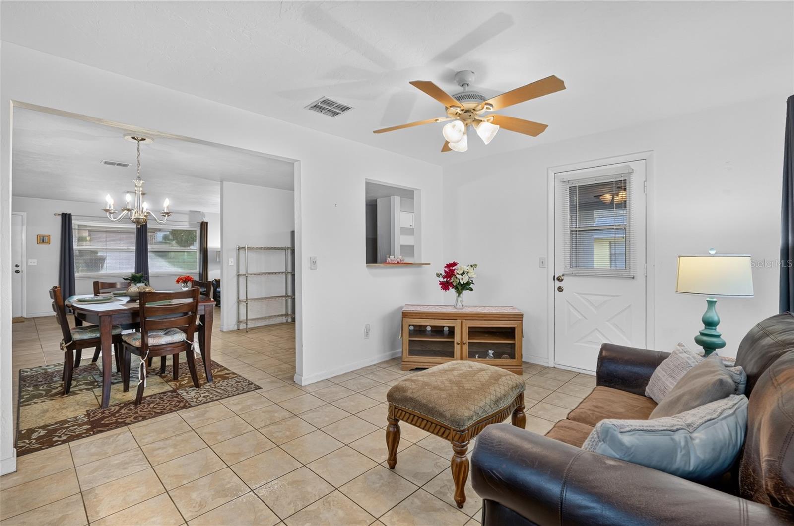 BEVERLY HILLS UNIT 08 PH 02 - Residential