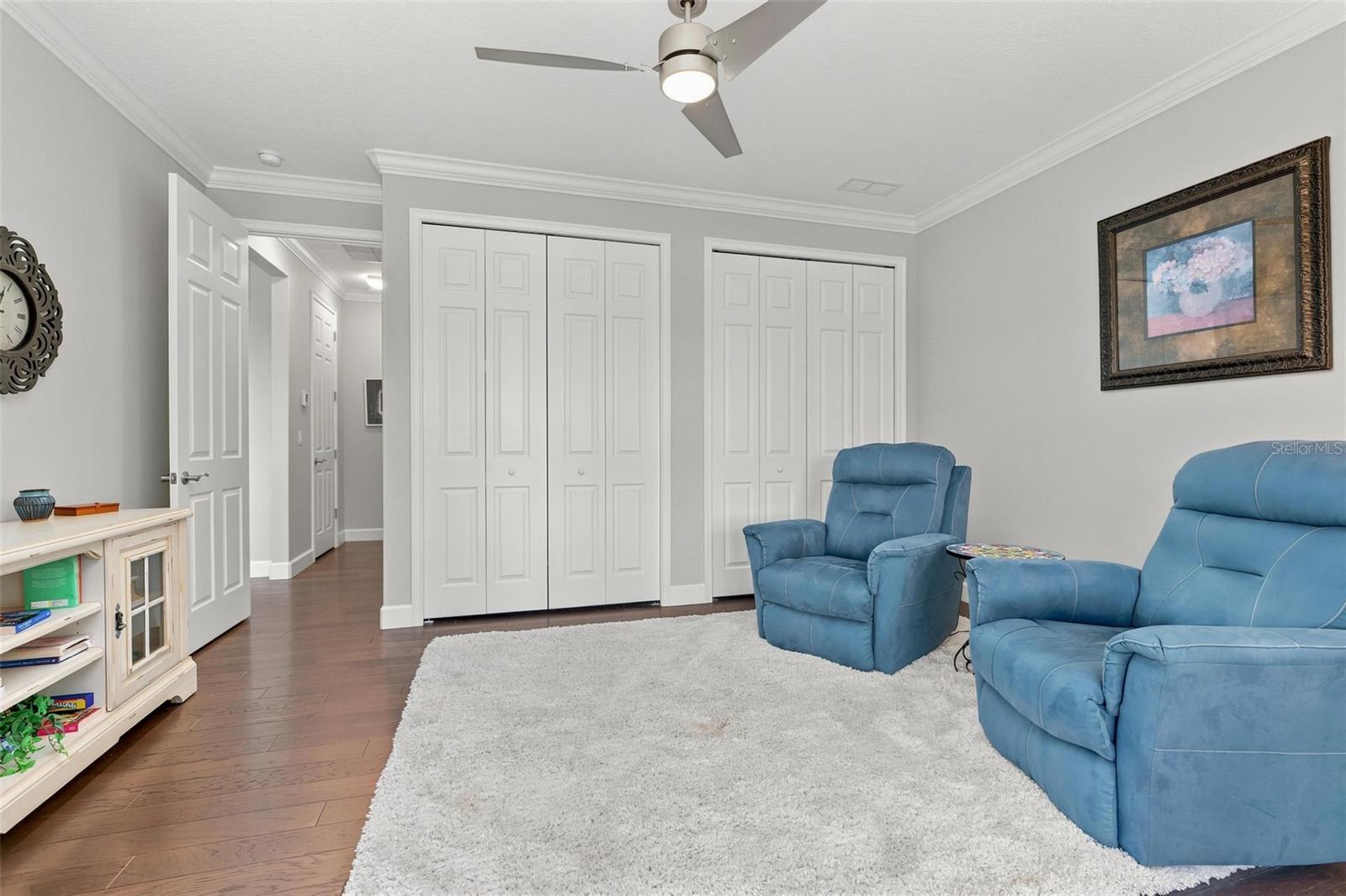 WATERFORD LAKES UNIT 01 - Residential