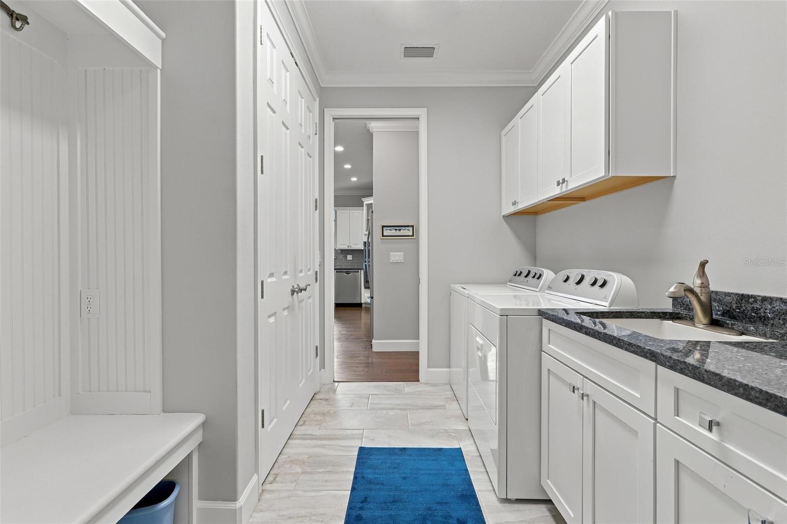 WATERFORD LAKES UNIT 01 - Residential