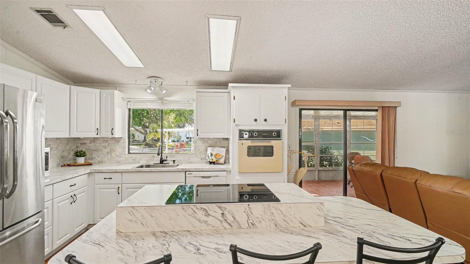 IMPERIAL LAKES ESTATES UNIT II - Residential