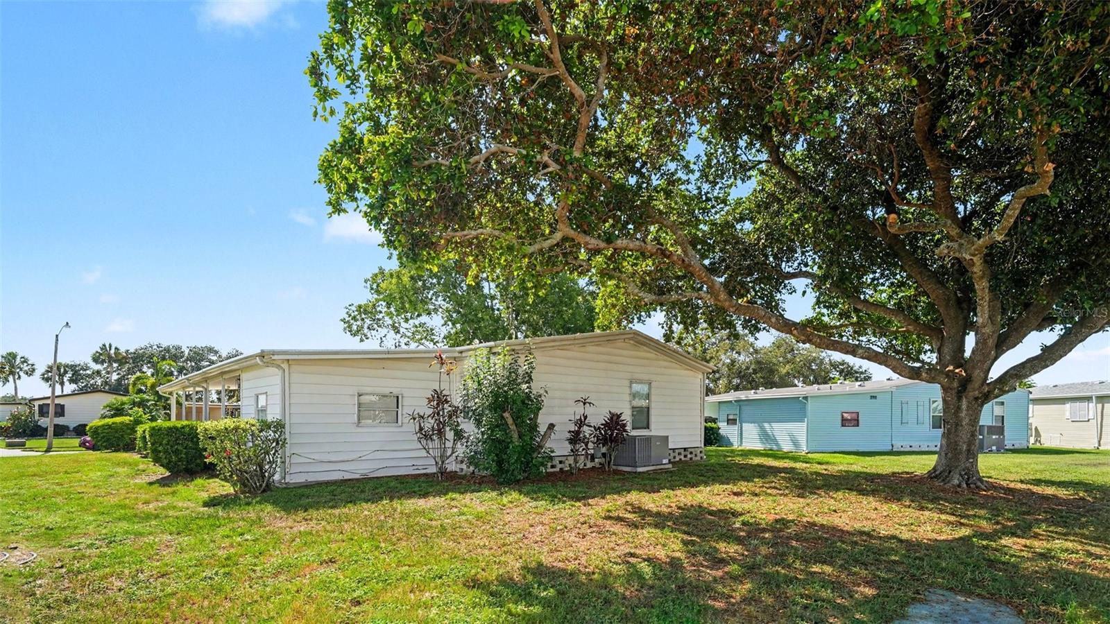 IMPERIAL LAKES ESTATES UNIT II - Residential