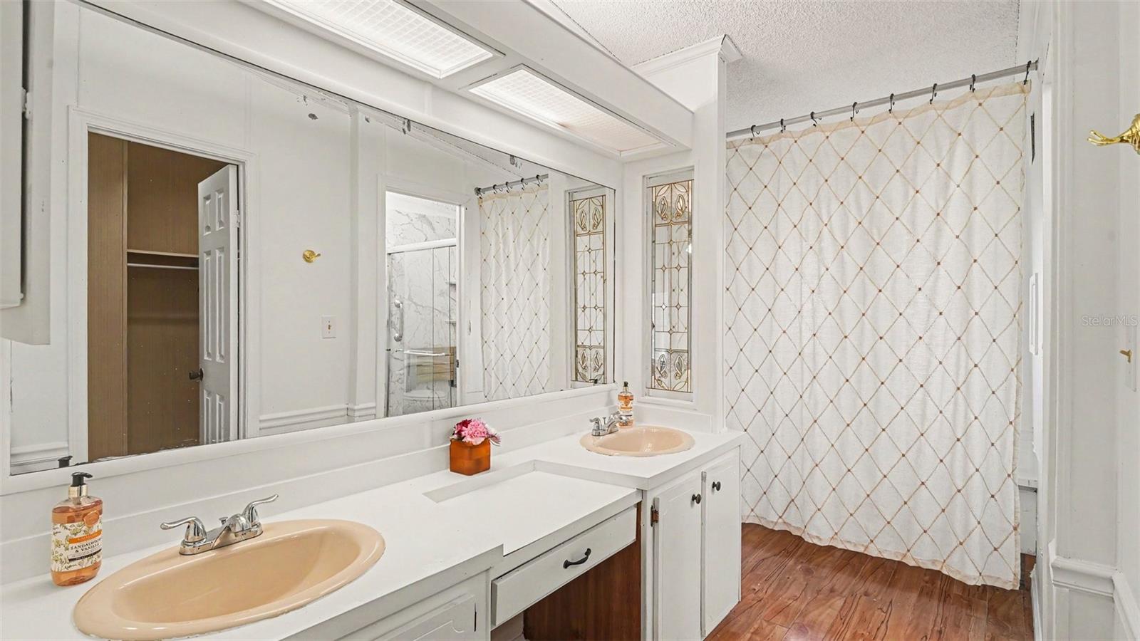 IMPERIAL LAKES ESTATES UNIT II - Residential
