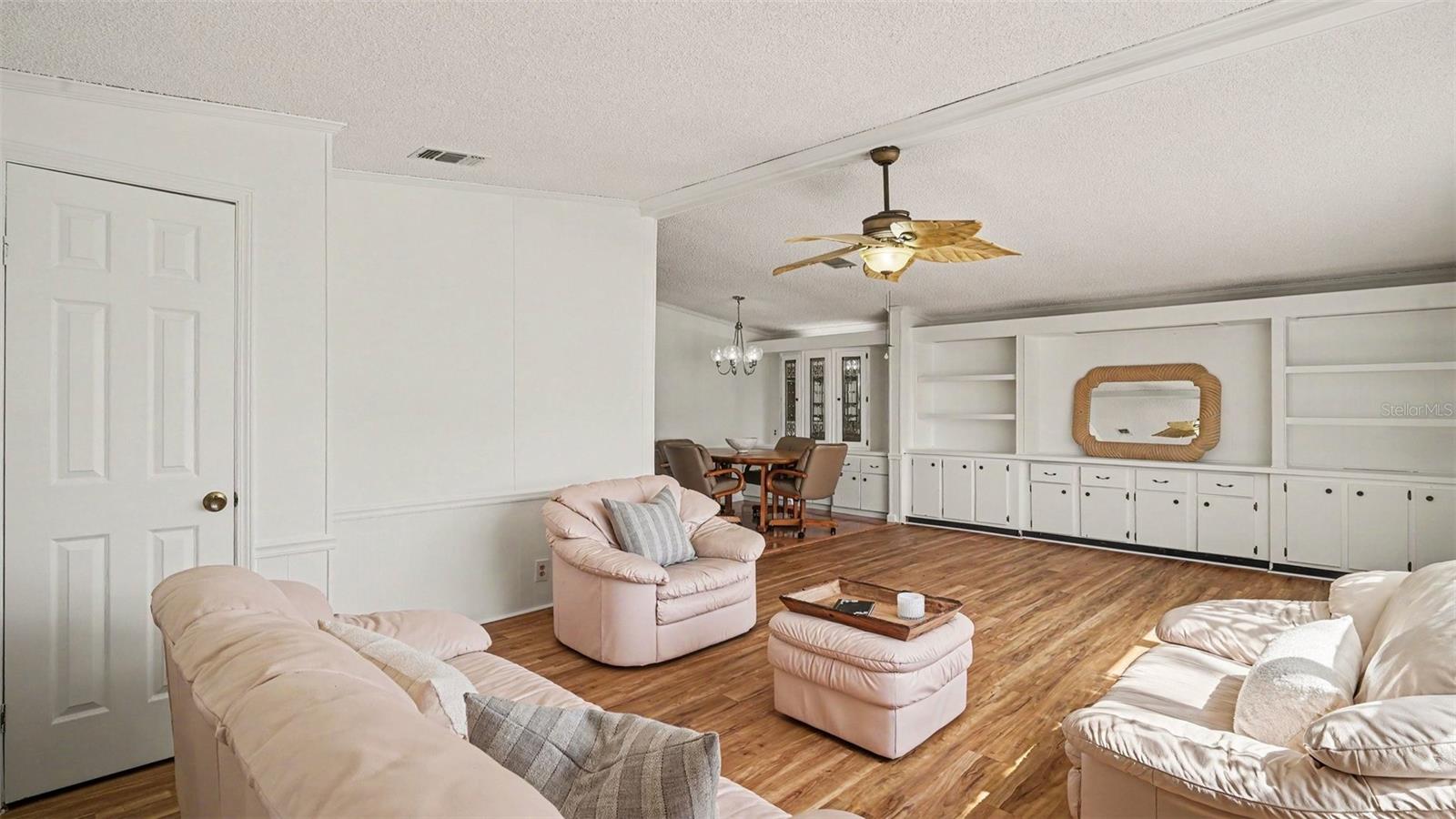 IMPERIAL LAKES ESTATES UNIT II - Residential