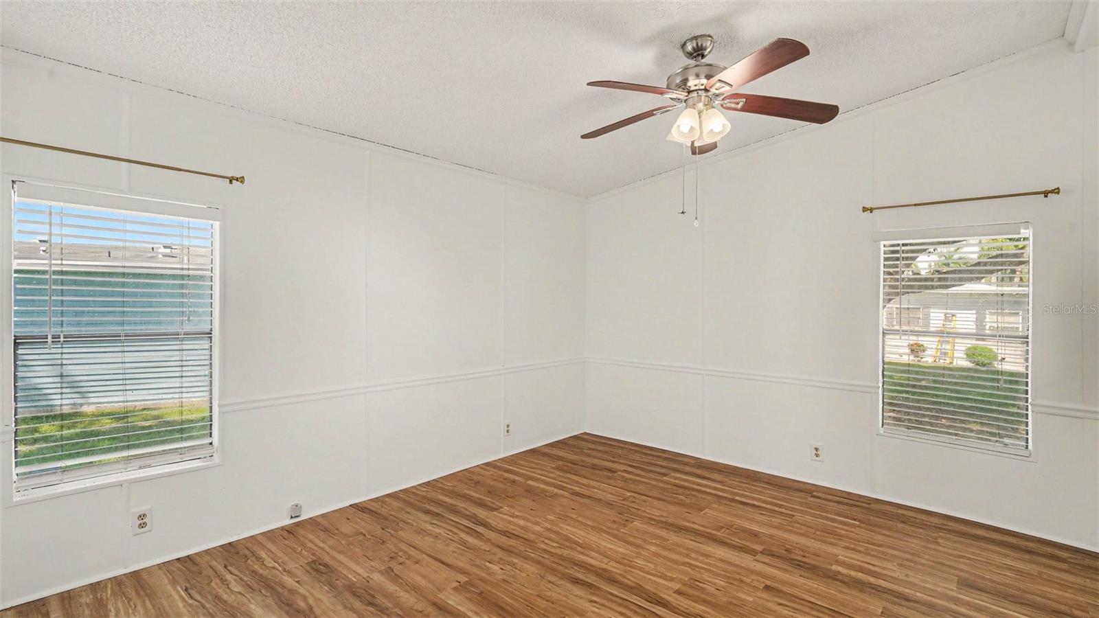 IMPERIAL LAKES ESTATES UNIT II - Residential
