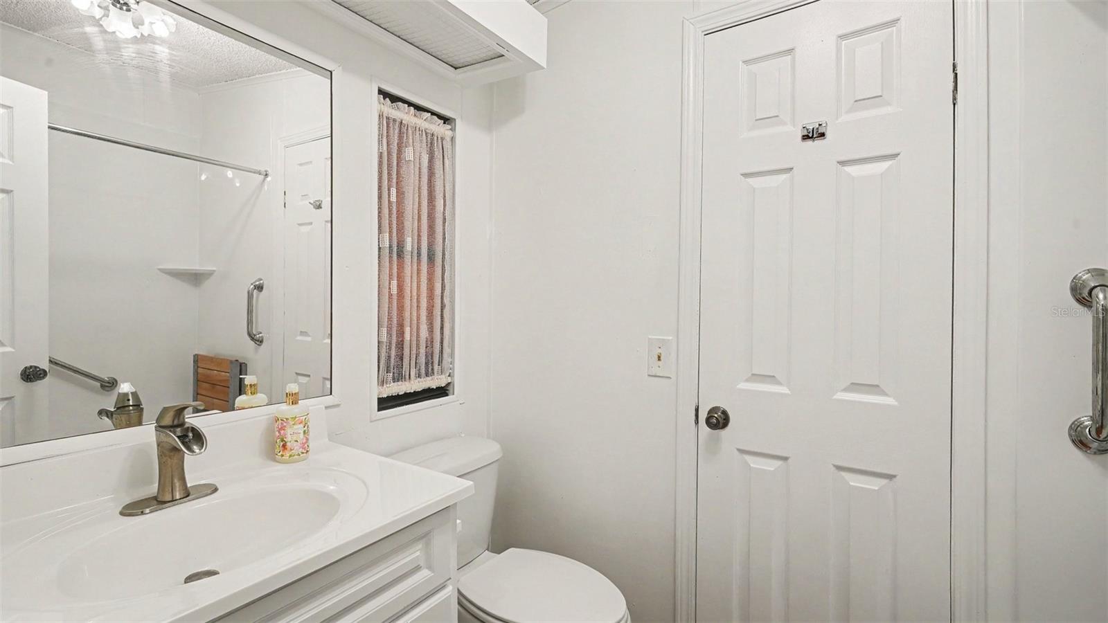 IMPERIAL LAKES ESTATES UNIT II - Residential