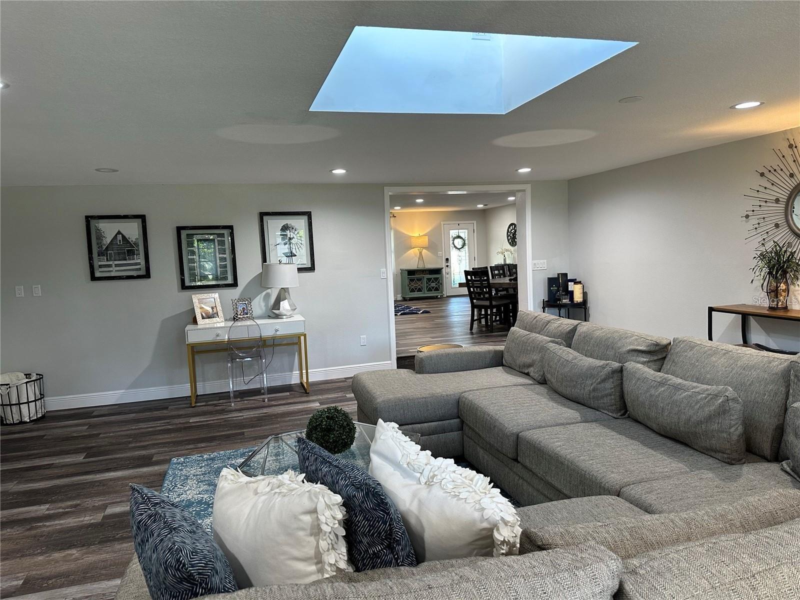 LAKE CONWAY ESTATES - Residential
