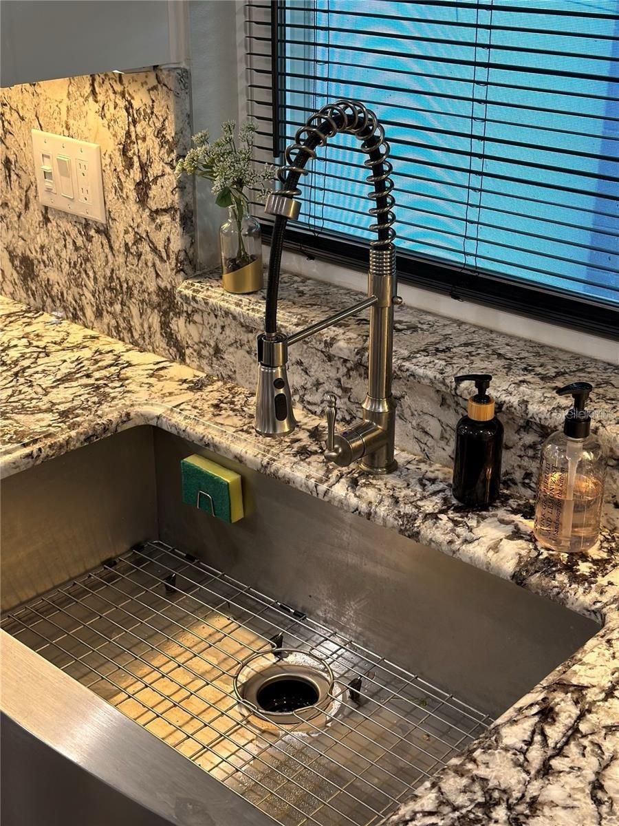 LAKE CONWAY ESTATES - Residential
