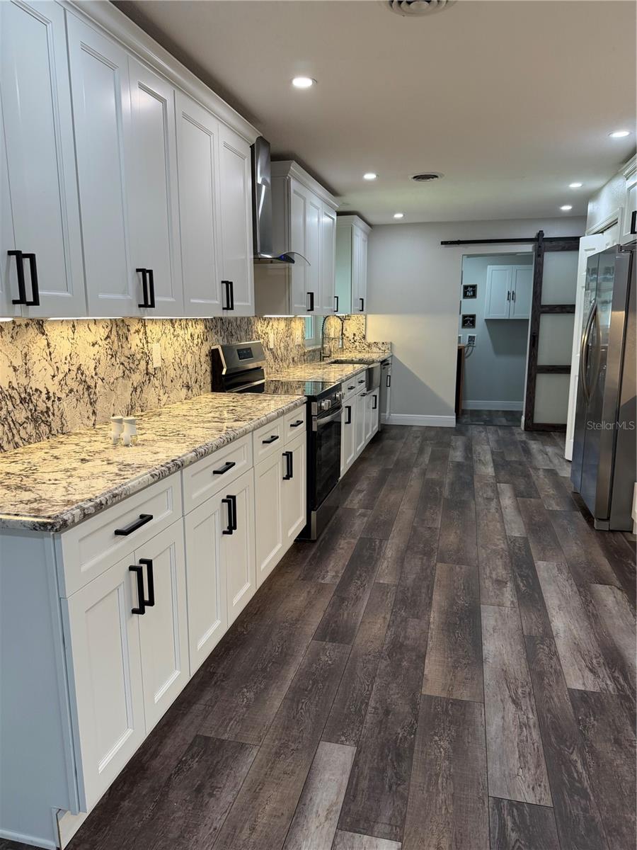 LAKE CONWAY ESTATES - Residential