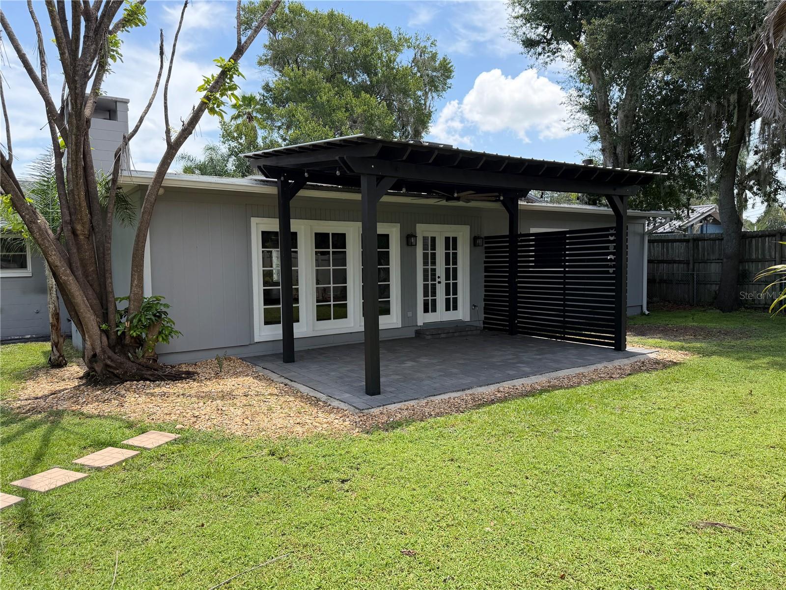 LAKE CONWAY ESTATES - Residential