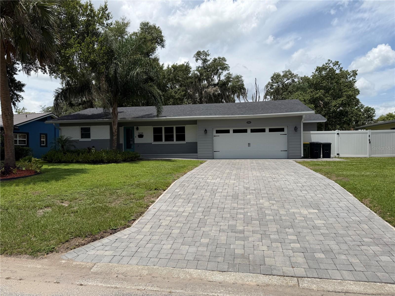 LAKE CONWAY ESTATES - Residential