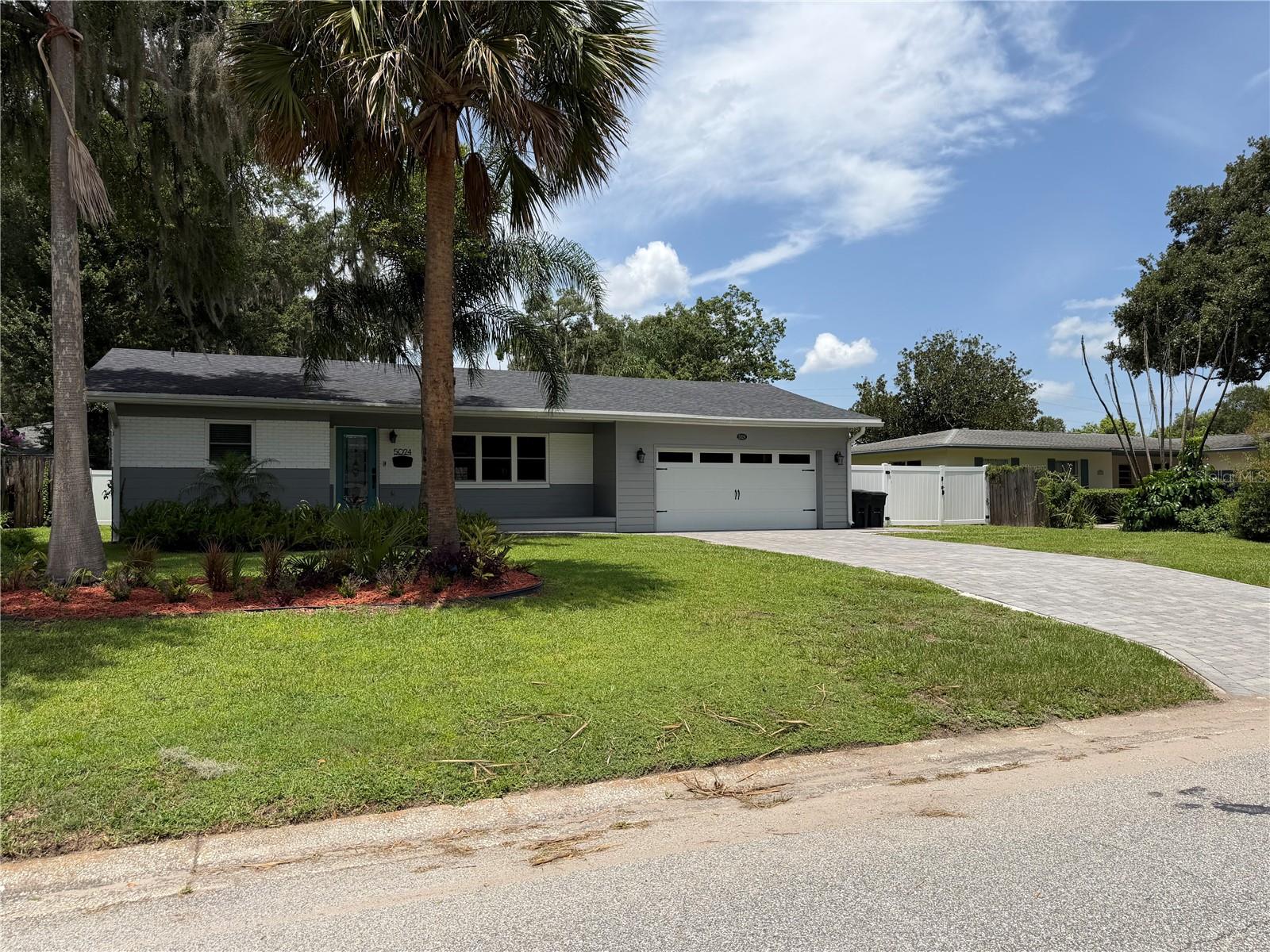 LAKE CONWAY ESTATES - Residential