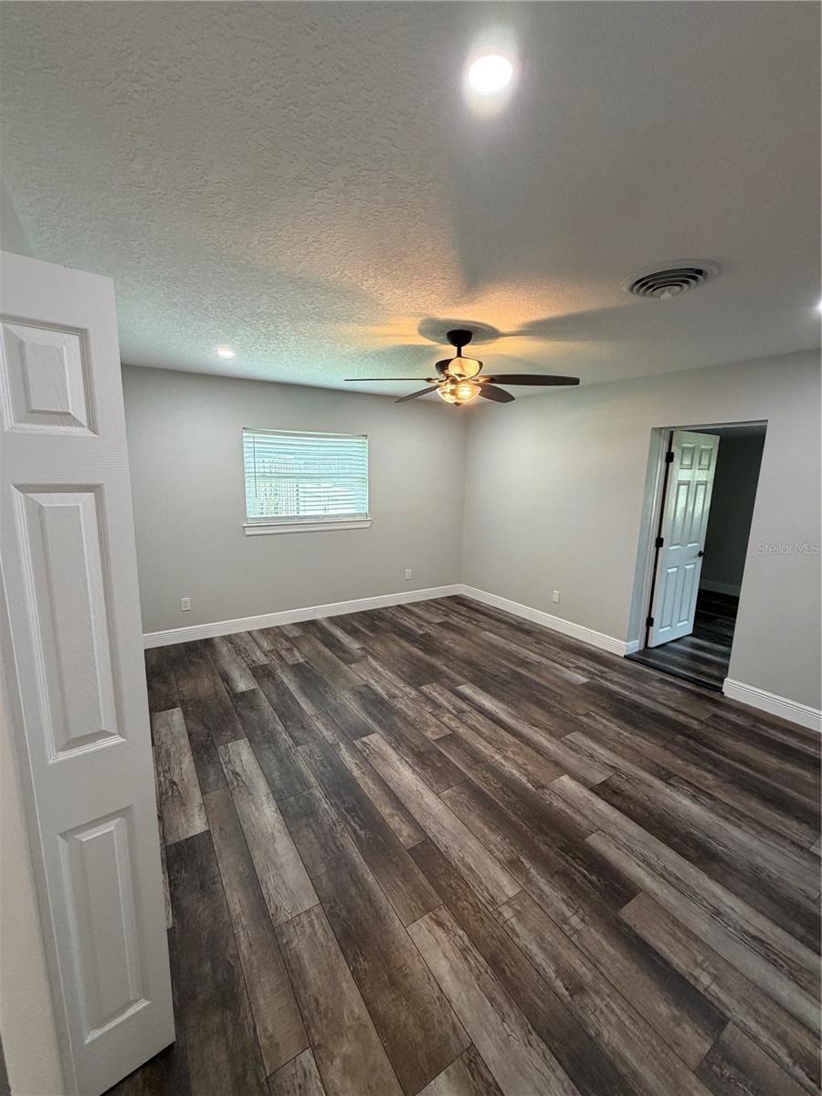 LAKE CONWAY ESTATES - Residential