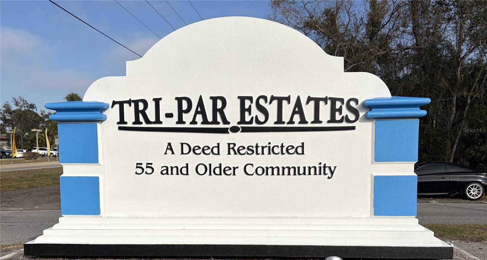 TRI-PAR ESTATES - Land