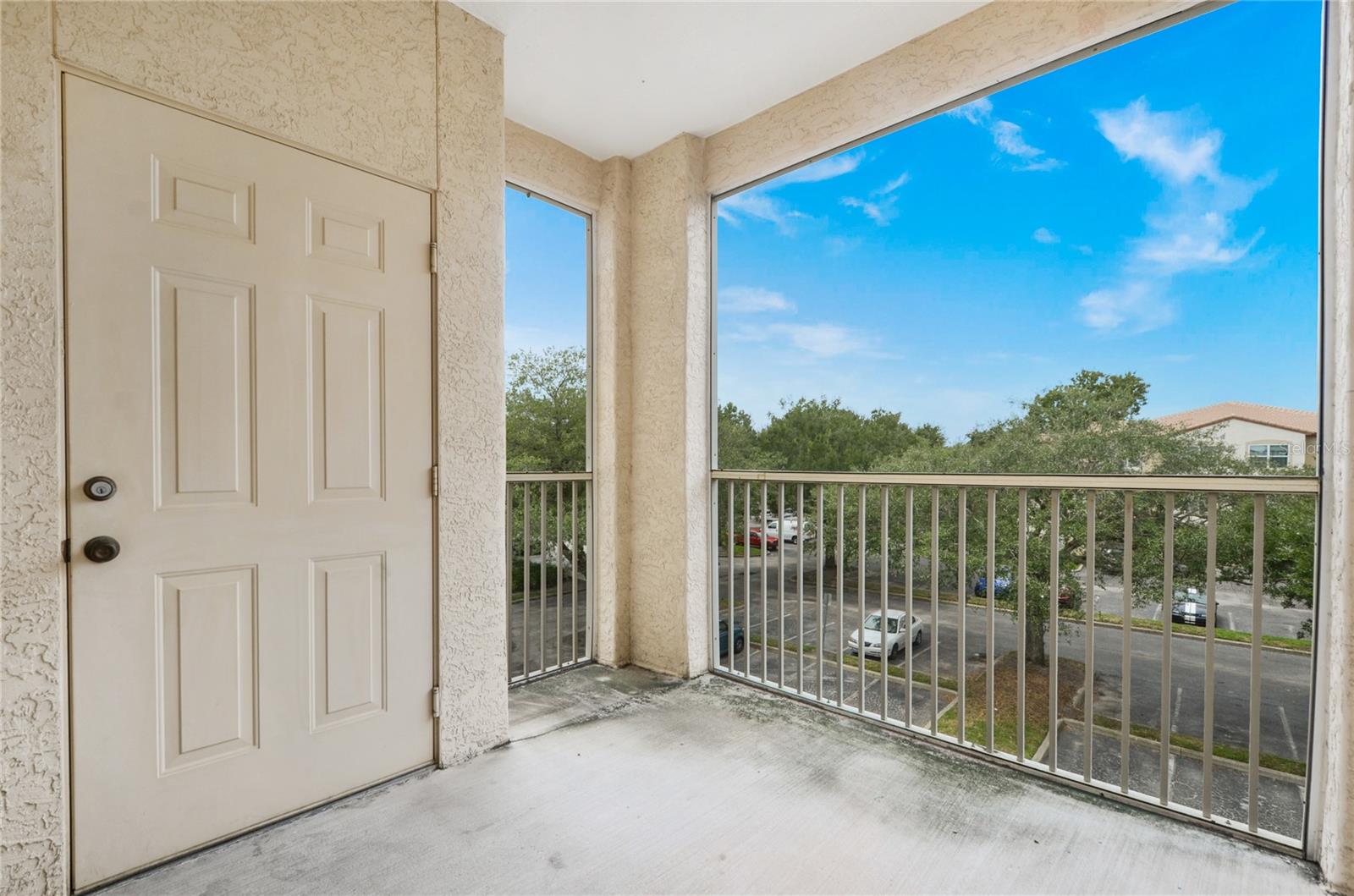 BONA VISTA CONDO - Residential