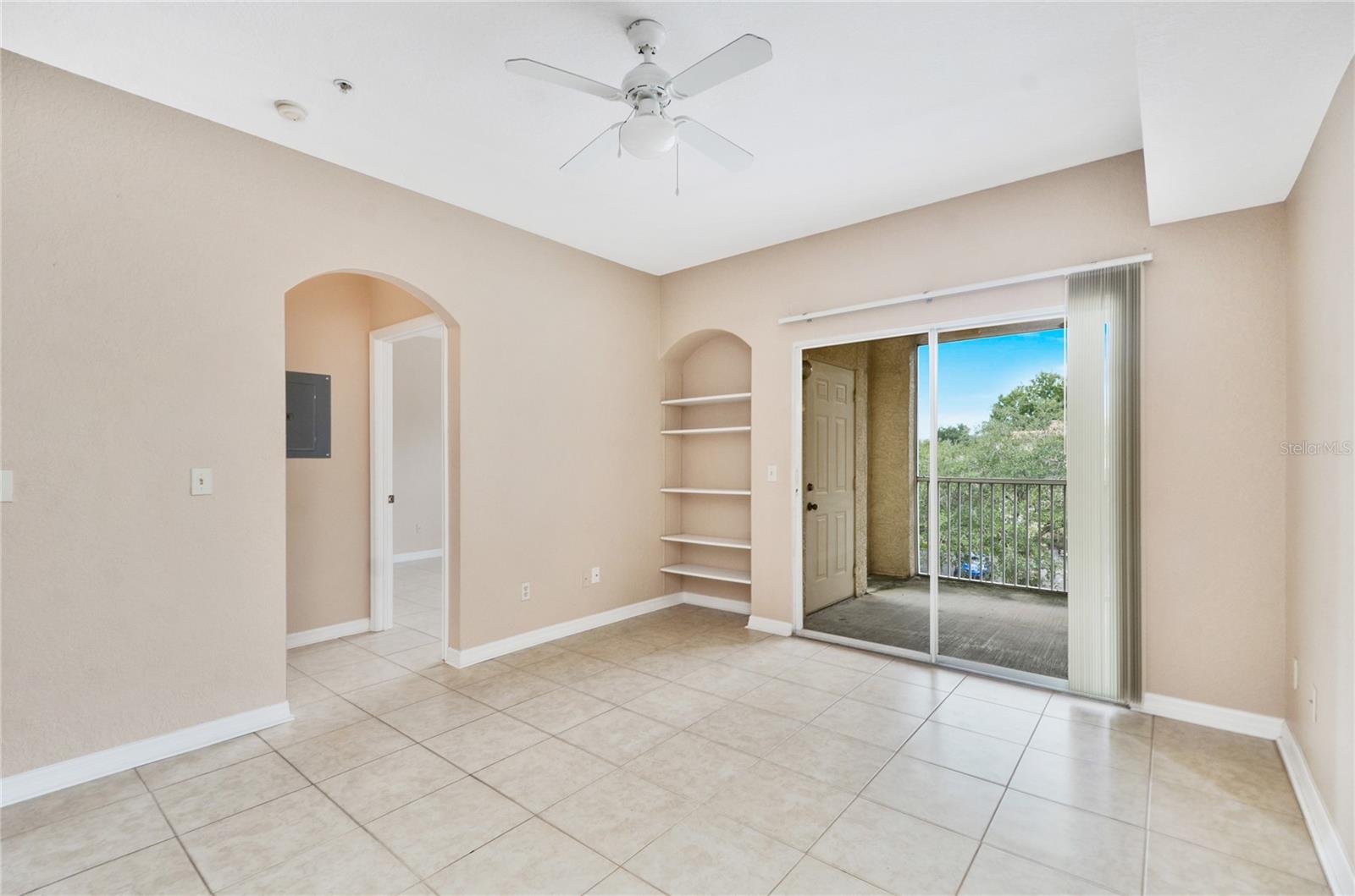 BONA VISTA CONDO - Residential