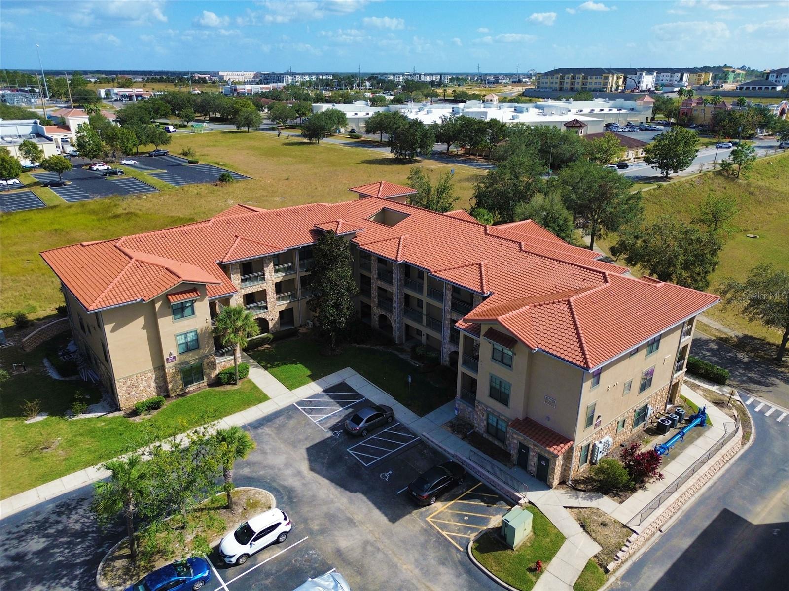 BELLA PIAZZA - Residential