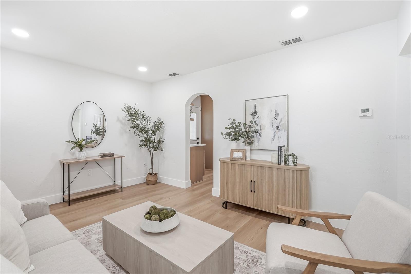 FLORAL VILLA ESTATES - Residential