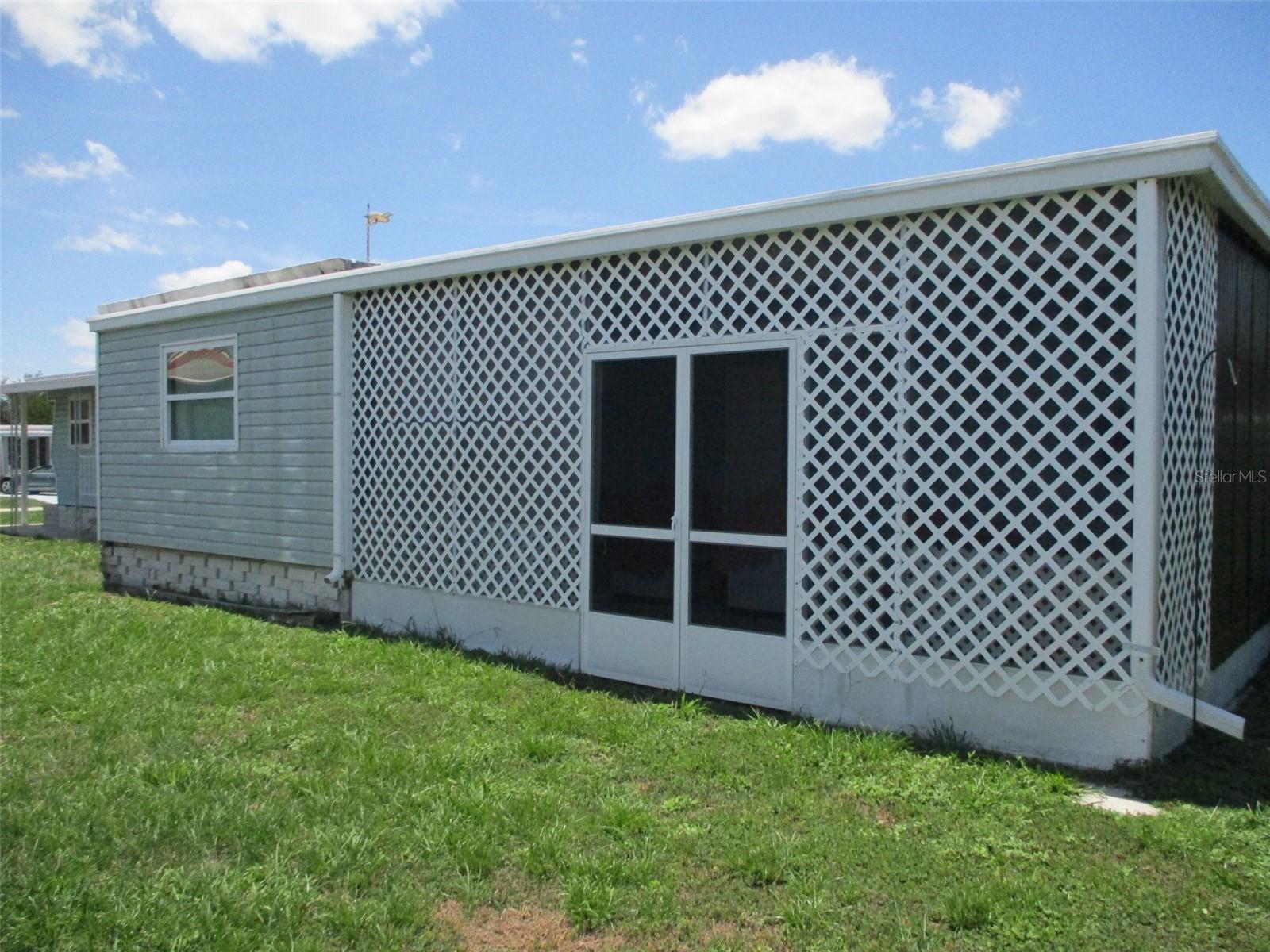 SHADY OAKS MOBILE MODULAR ESTATES - Residential
