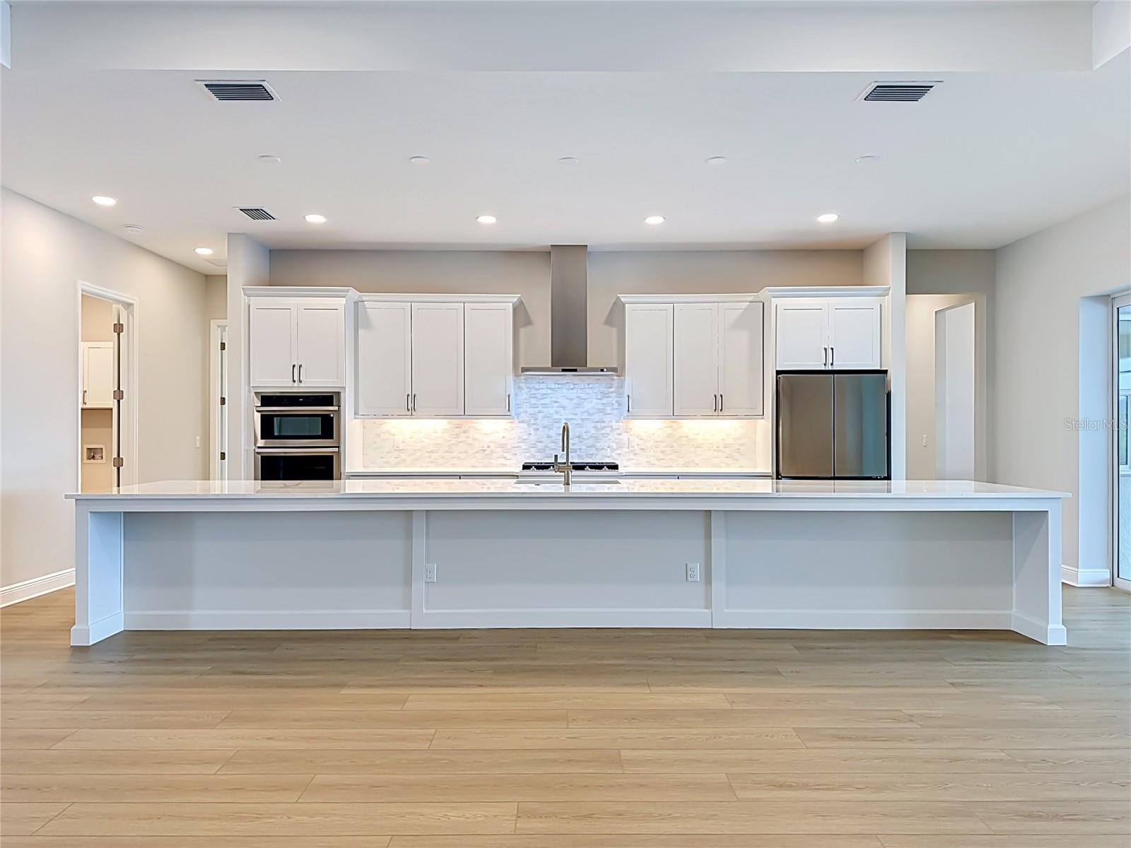 RIVER PRESERVE ESTATES - Residential