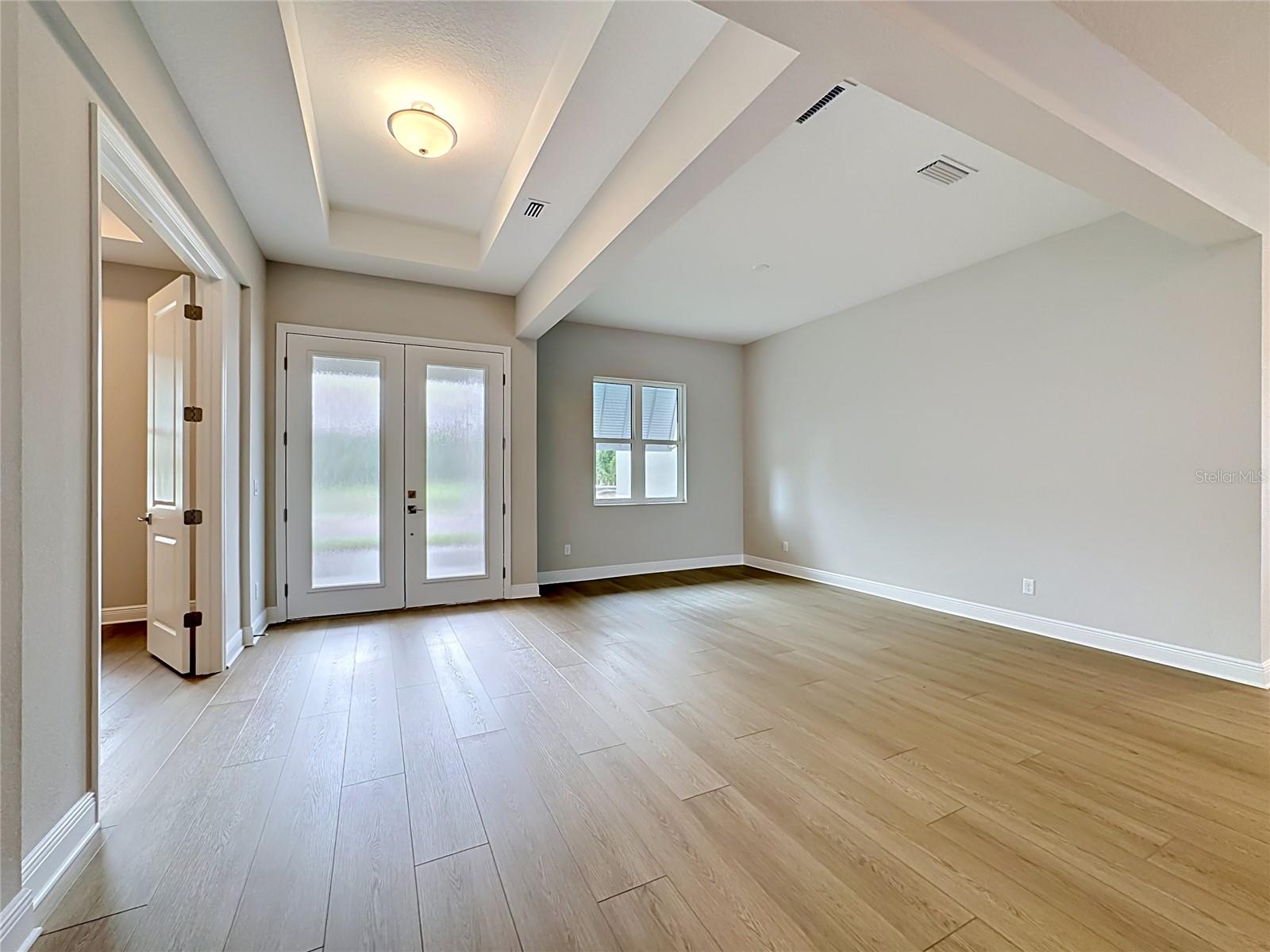 RIVER PRESERVE ESTATES - Residential
