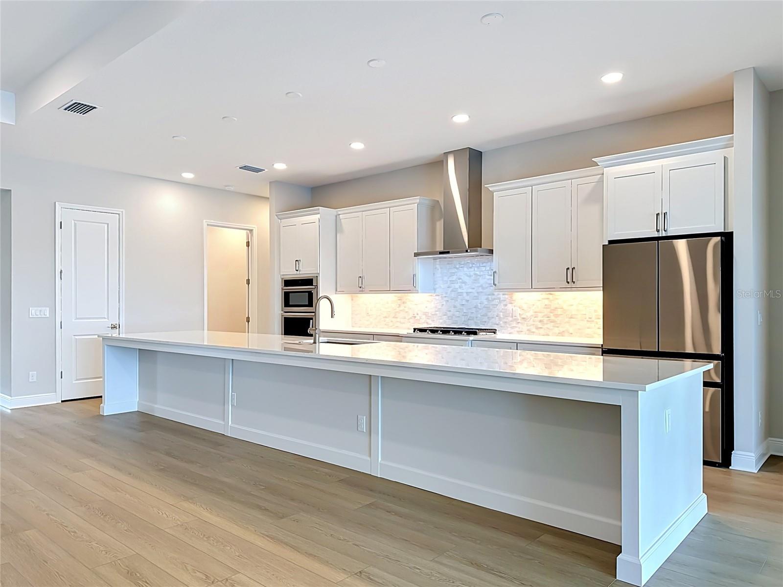 RIVER PRESERVE ESTATES - Residential