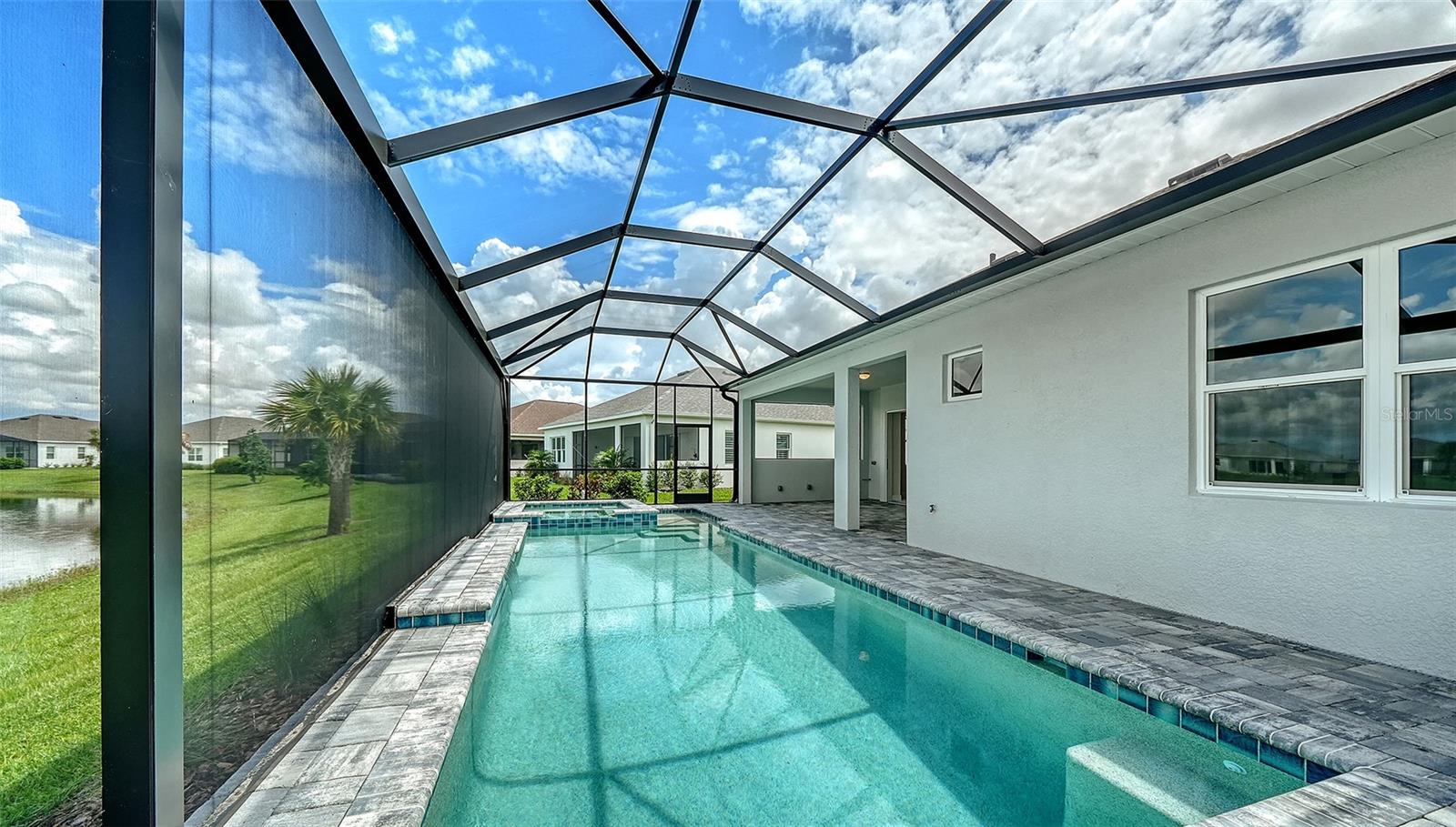 CANOE CREEK - Residential