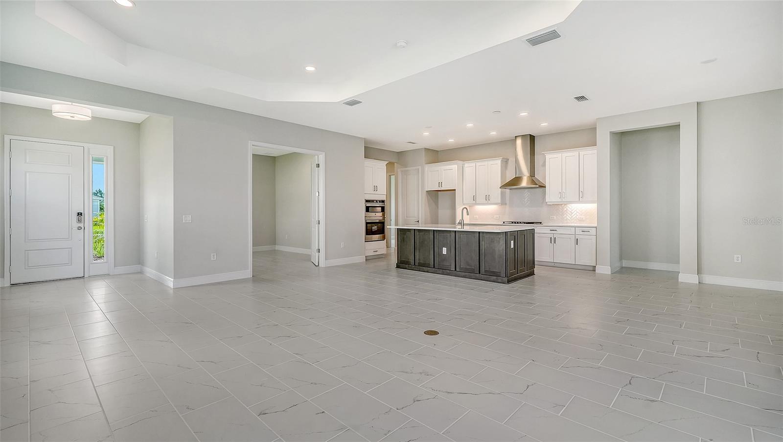 CANOE CREEK - Residential