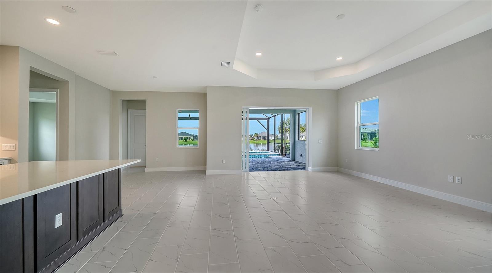 CANOE CREEK - Residential