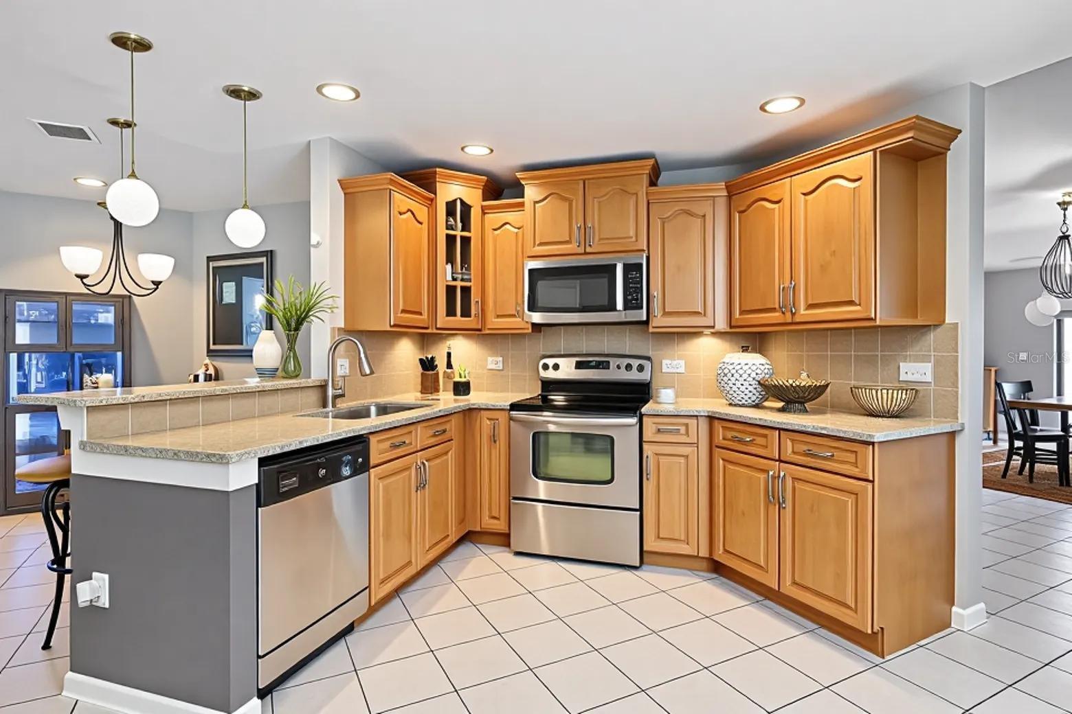 BUENAVENTURA LAKES UN 10 1ST ADD - Residential