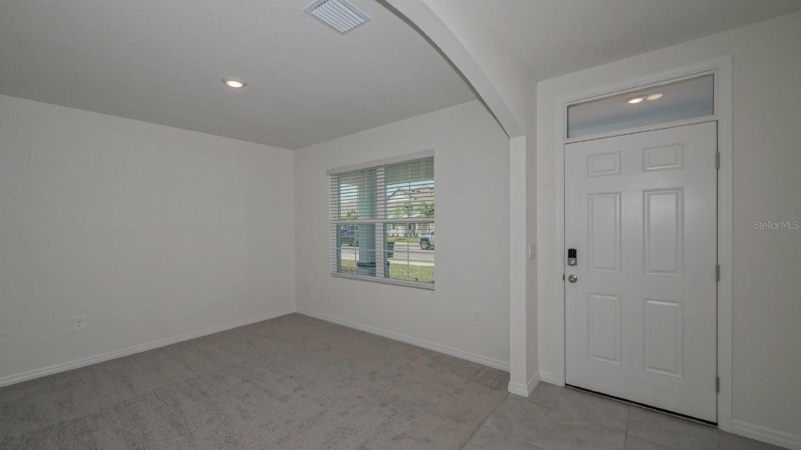 PROMENADE ESTATES PH II - Residential Lease