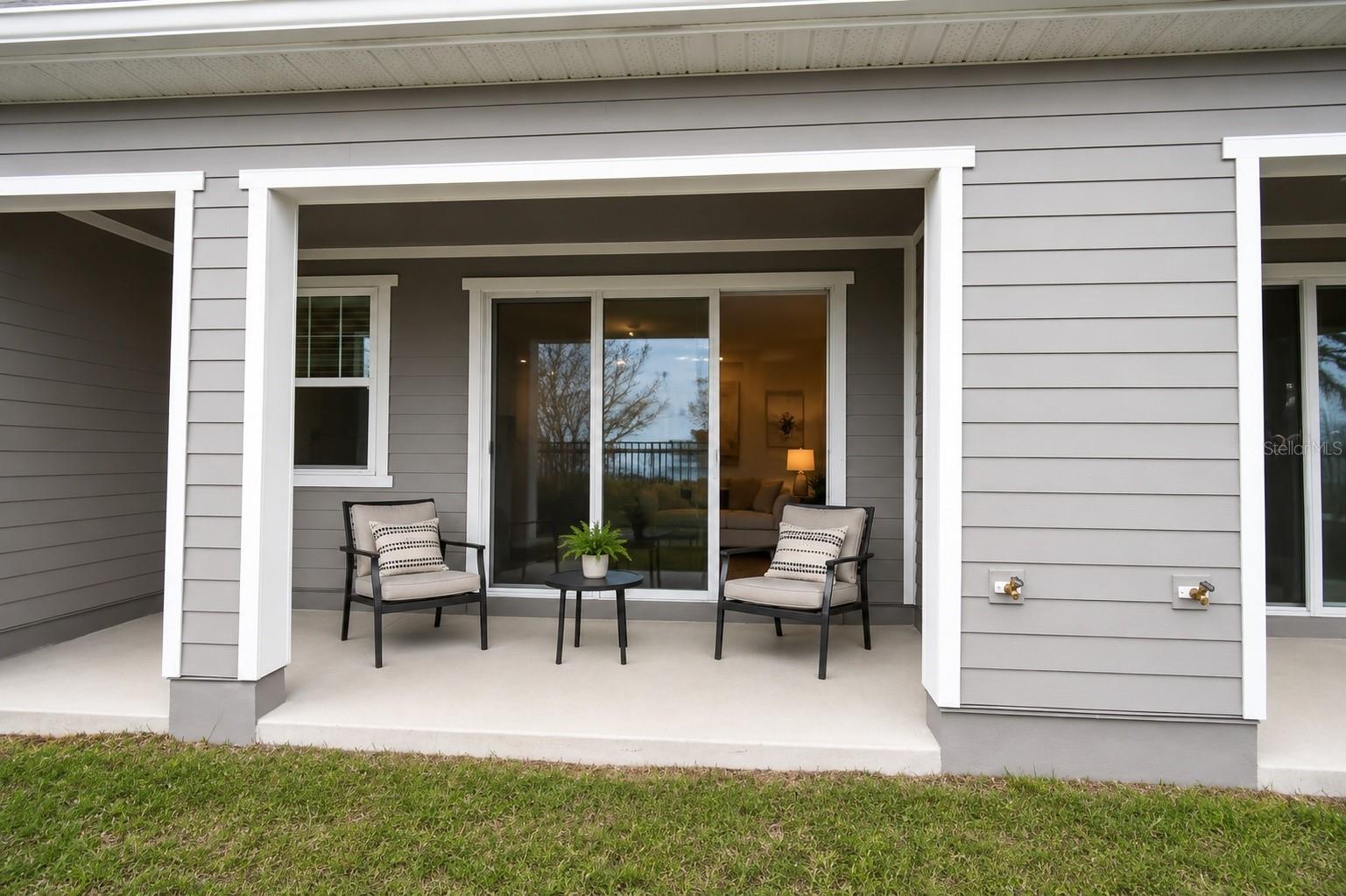TOWNS AT RIVERWALK - Residential