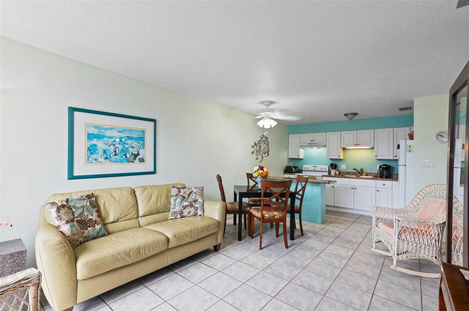 TAHITIAN GARDENS CONDO - Residential