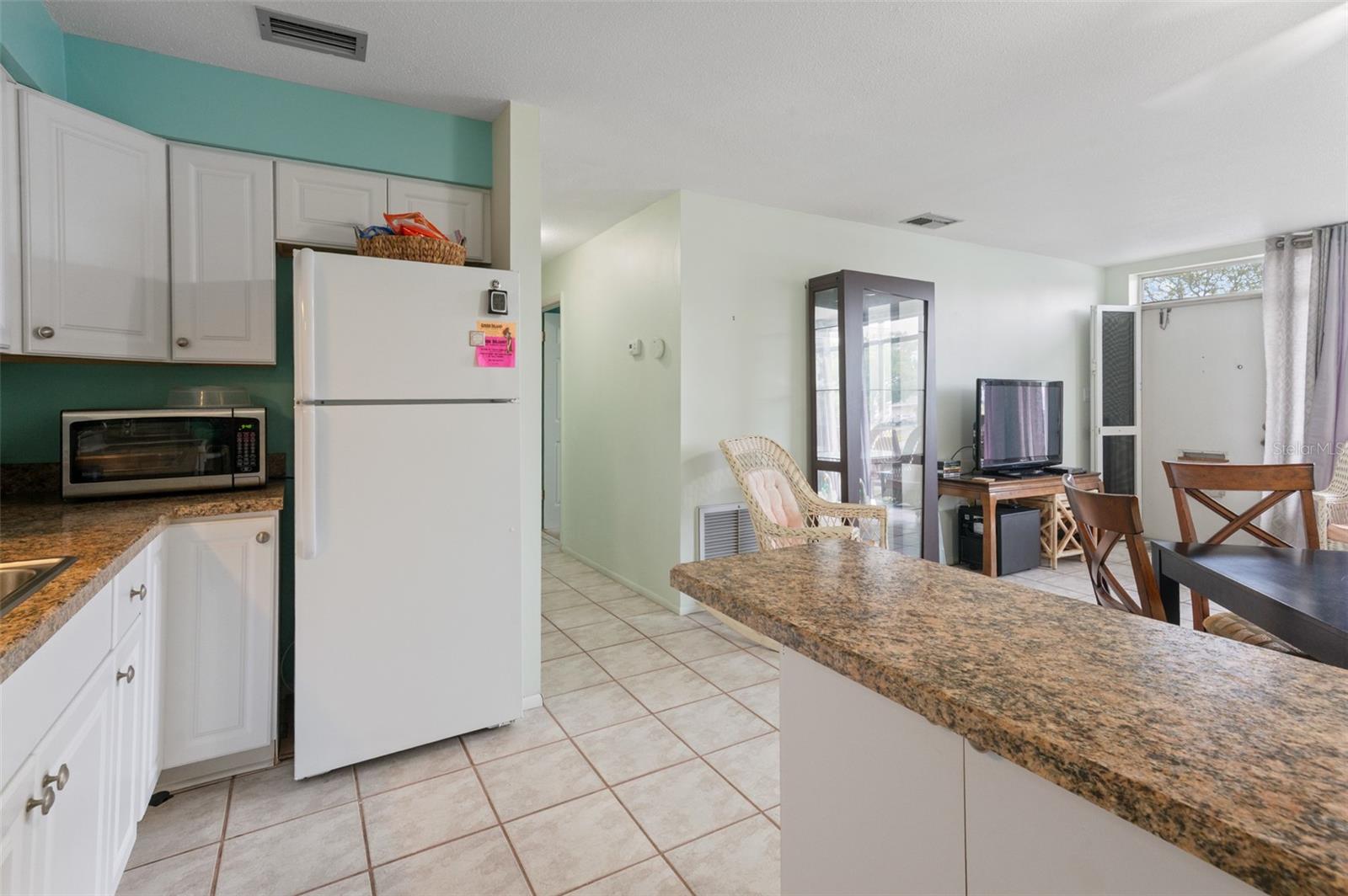 TAHITIAN GARDENS CONDO - Residential