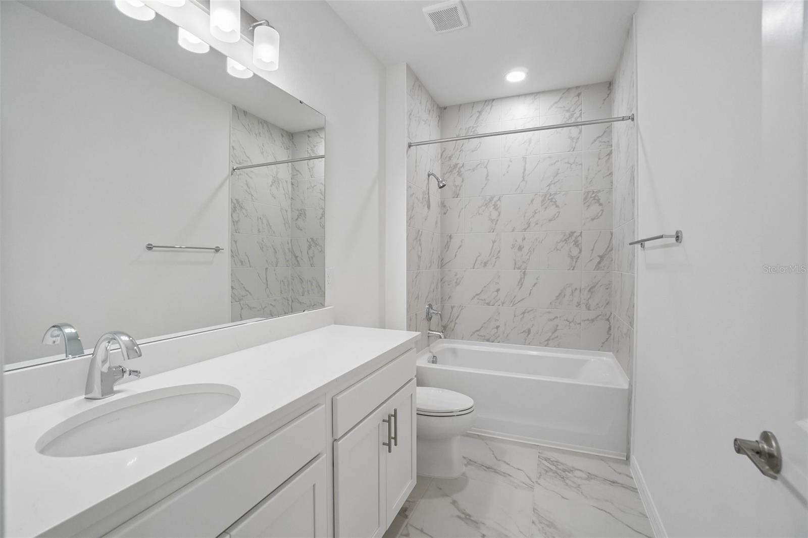 BROOKE TOWNHOMES TWO - Residential