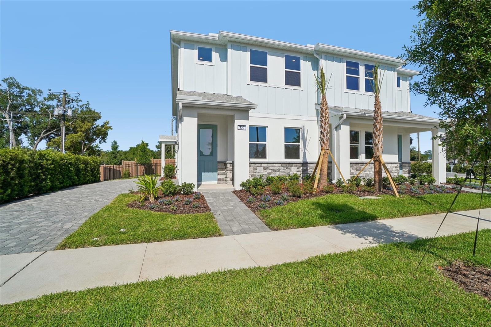 BROOKE TOWNHOMES TWO - Residential