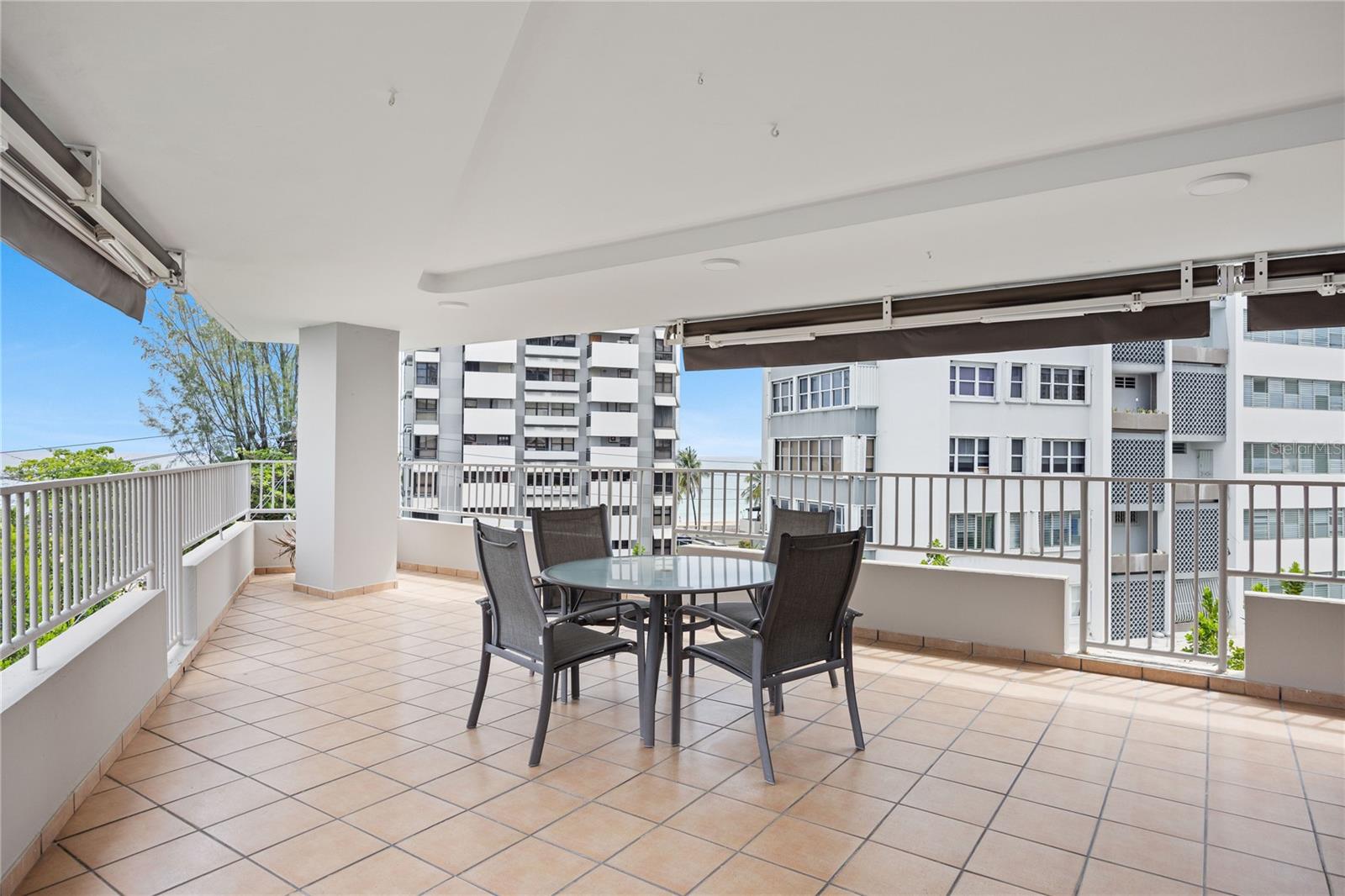 CONDADO - Residential