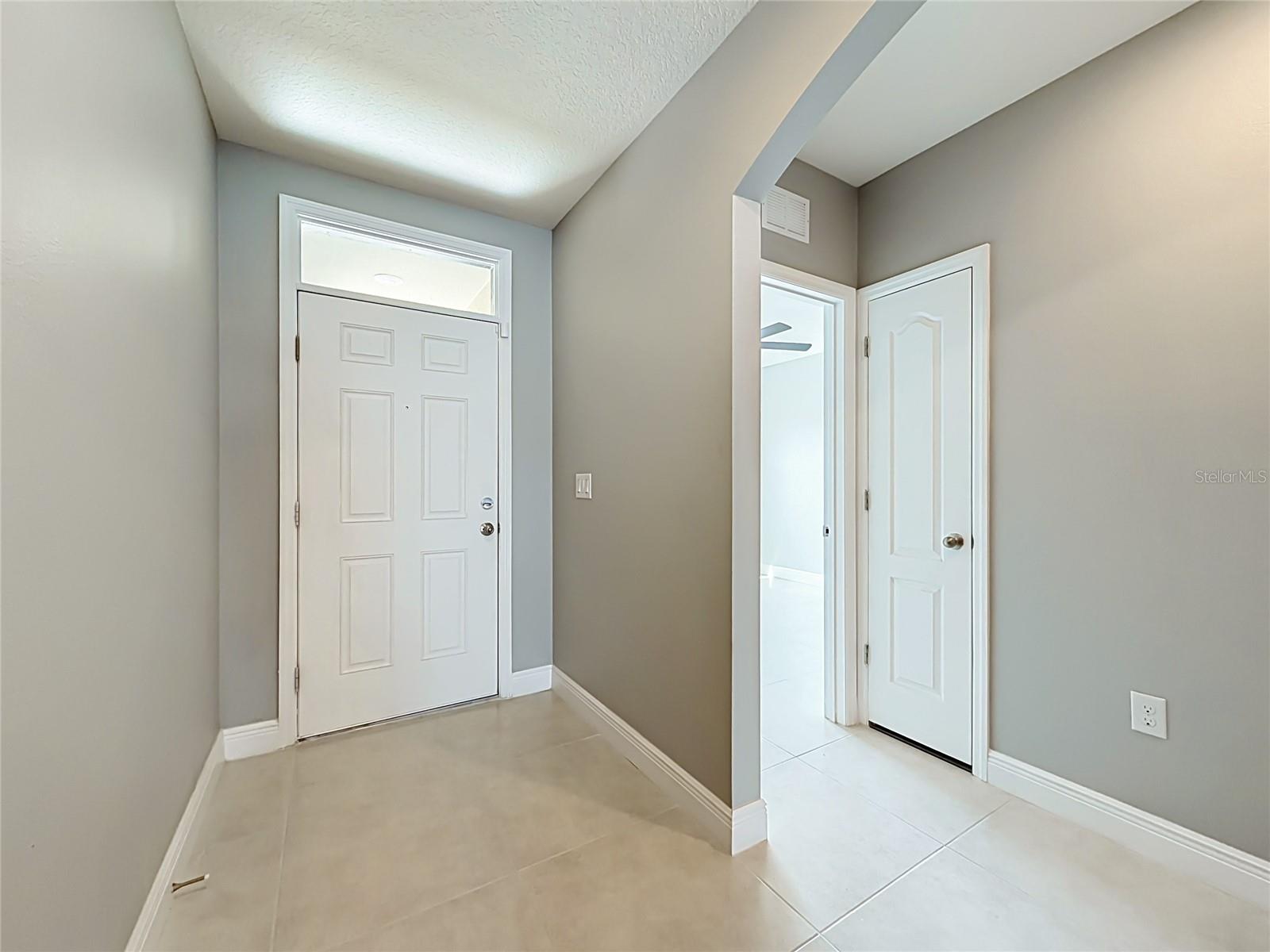 SQUIRES GROVE - Residential Lease