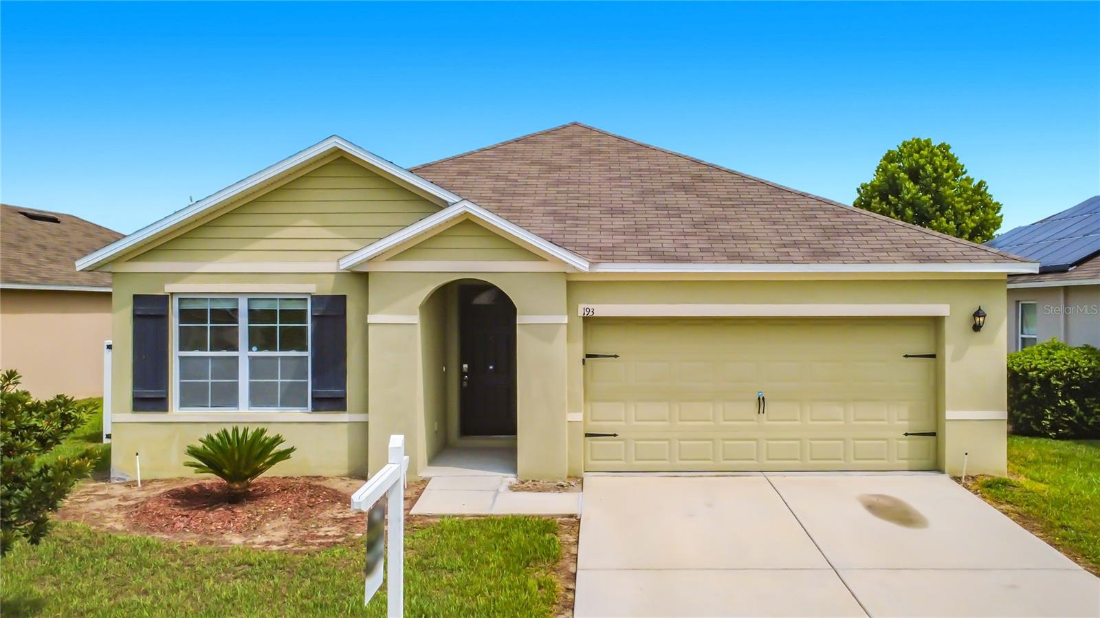 SQUIRES GROVE - Residential Lease