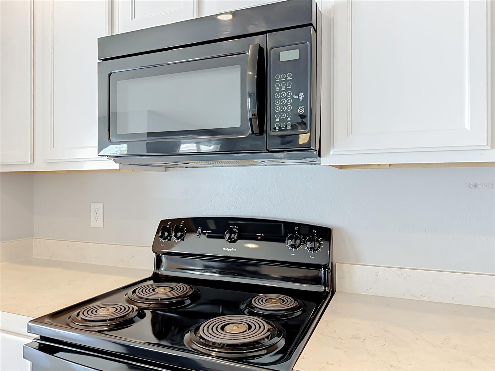 SQUIRES GROVE - Residential Lease