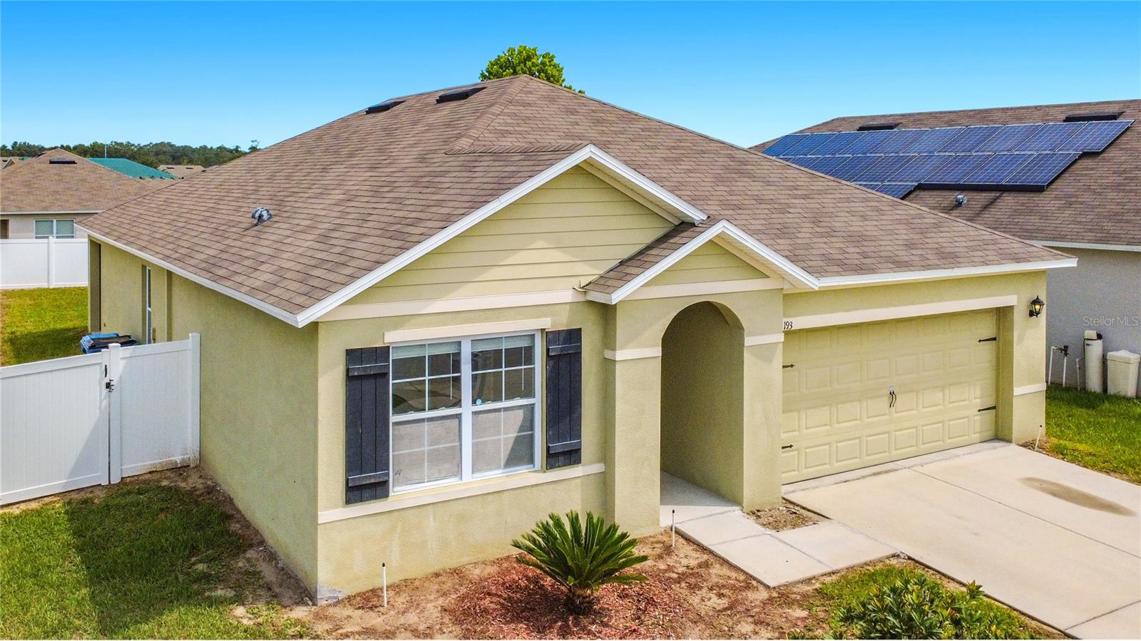 SQUIRES GROVE - Residential Lease