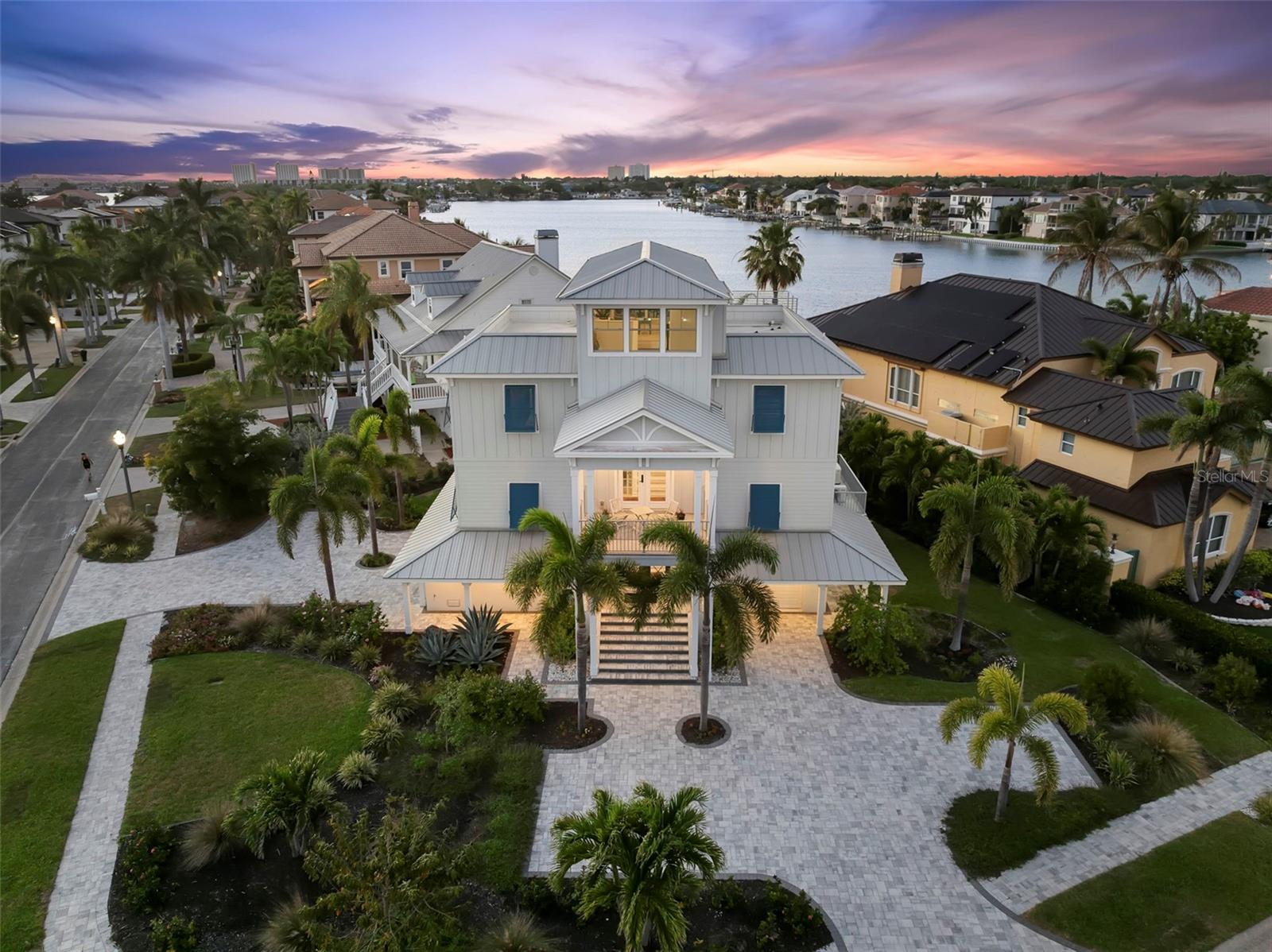 KIPPS COLONY ESTATES AT PASADENA YACHT/COUNTRY CL - Residential