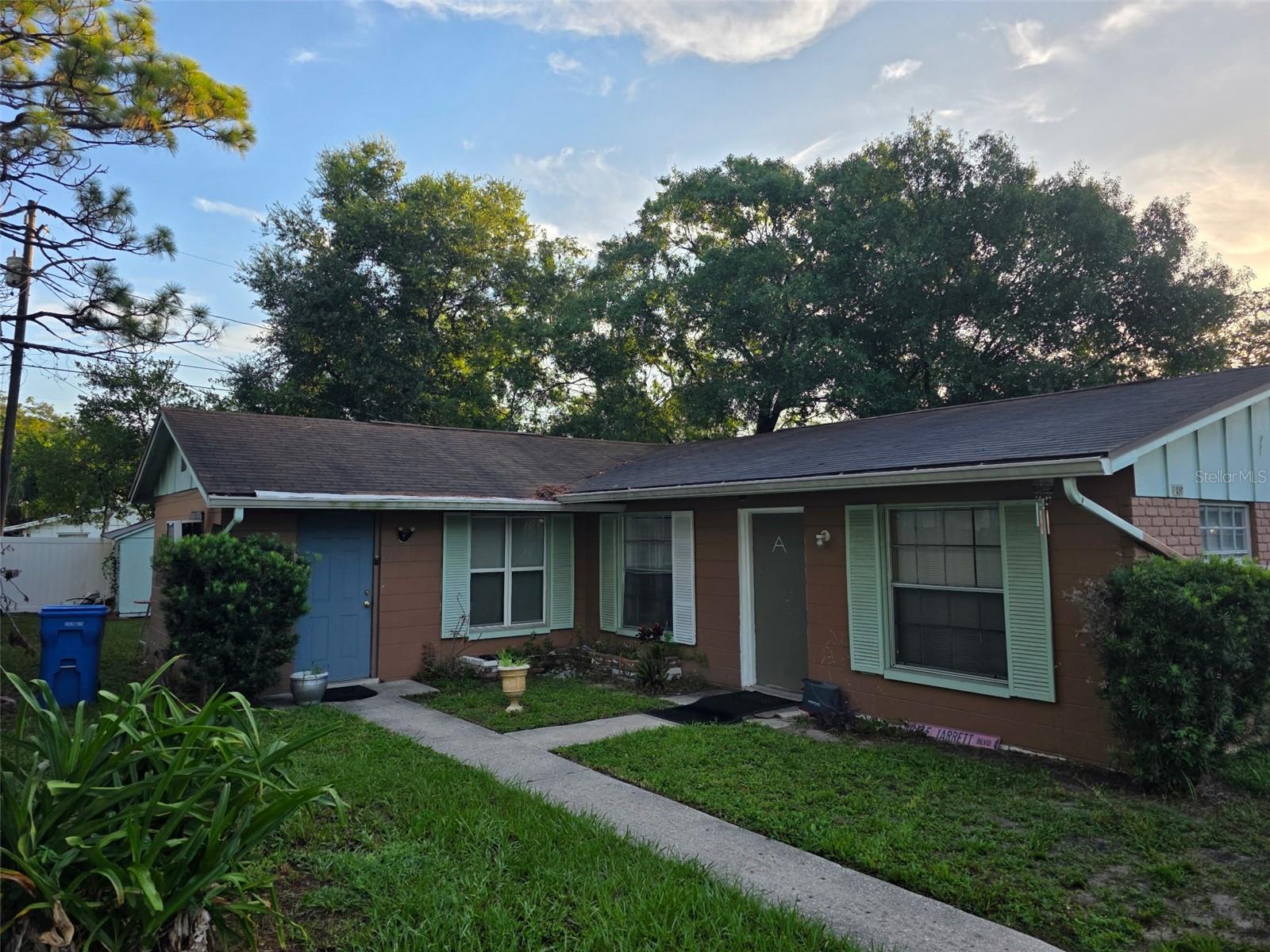 HAMNERS W E HOMESTEAD ACRES - Residential Income