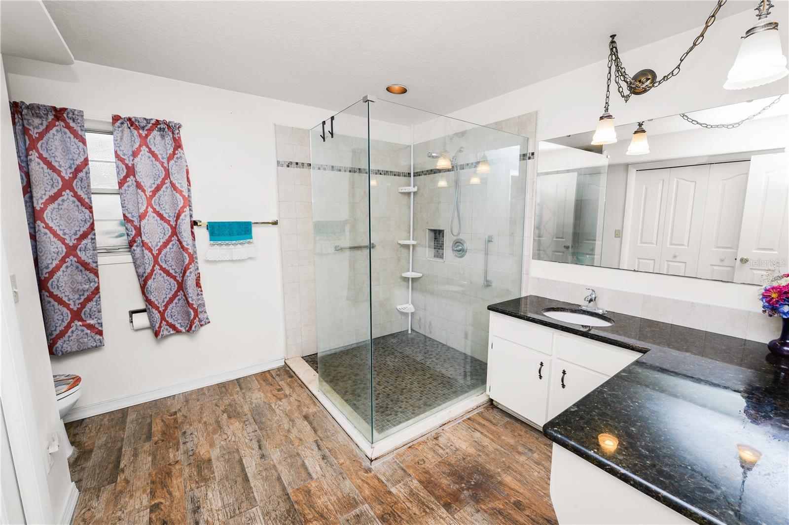 L N PIPKINS ADD - Residential